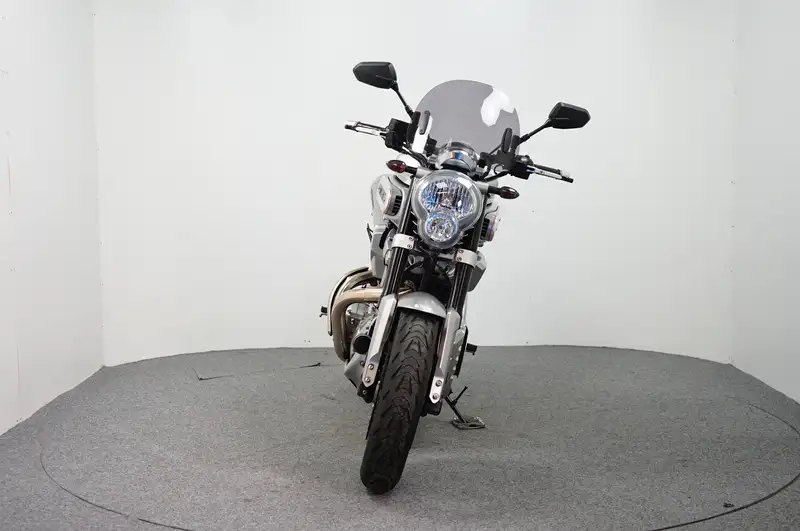 Yamaha MT-01 - foto 3