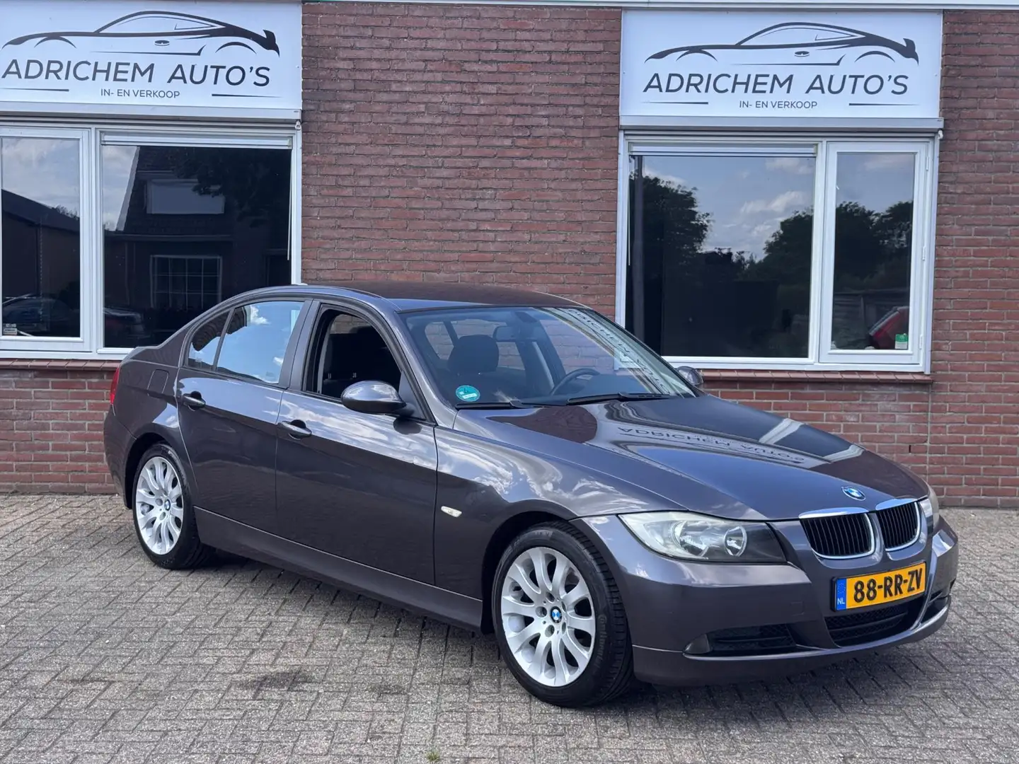BMW 320 3-serie 320i Gris - 1