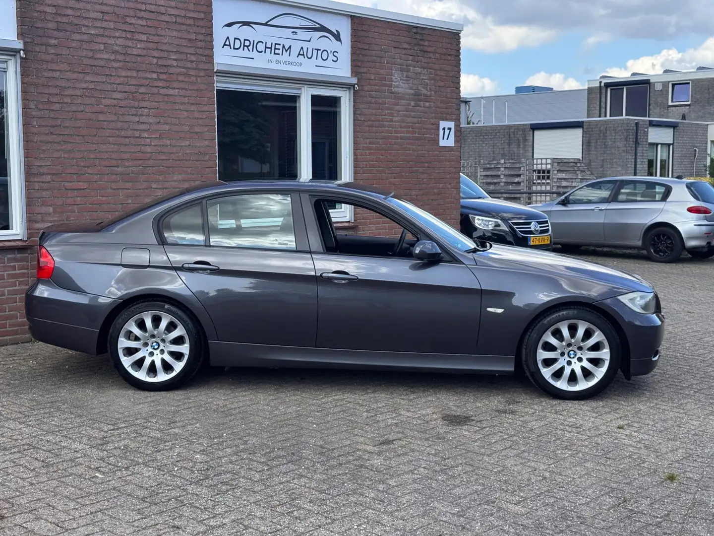 BMW 320 3-serie 320i Gris - 2