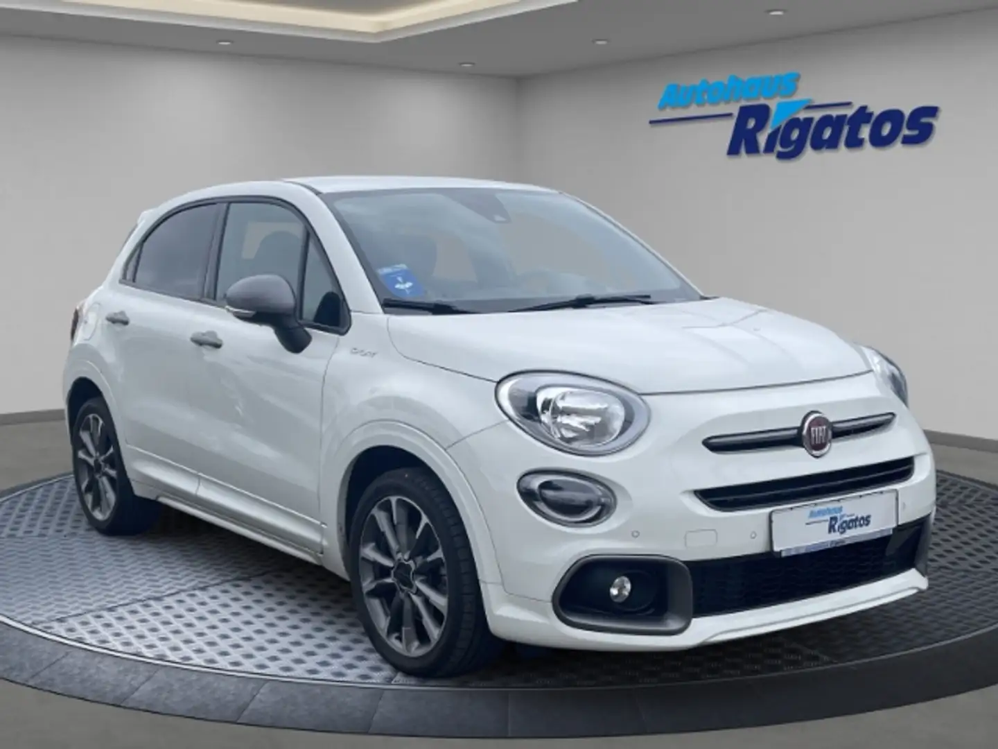 Fiat 500X 1.3 GSE Sport Autom. Navi, Sitzheiuzng, DAB Weiß - 1