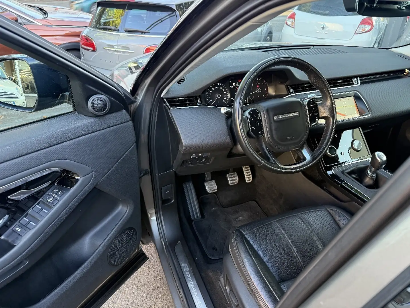 Land Rover Range Rover Evoque D150 R-Dynamic S - 2