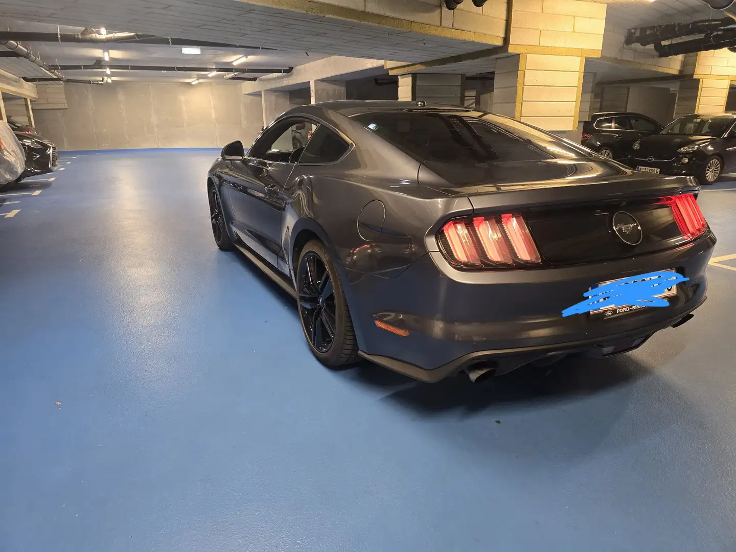 Ford Mustang 2,3 EcoBoost - 2