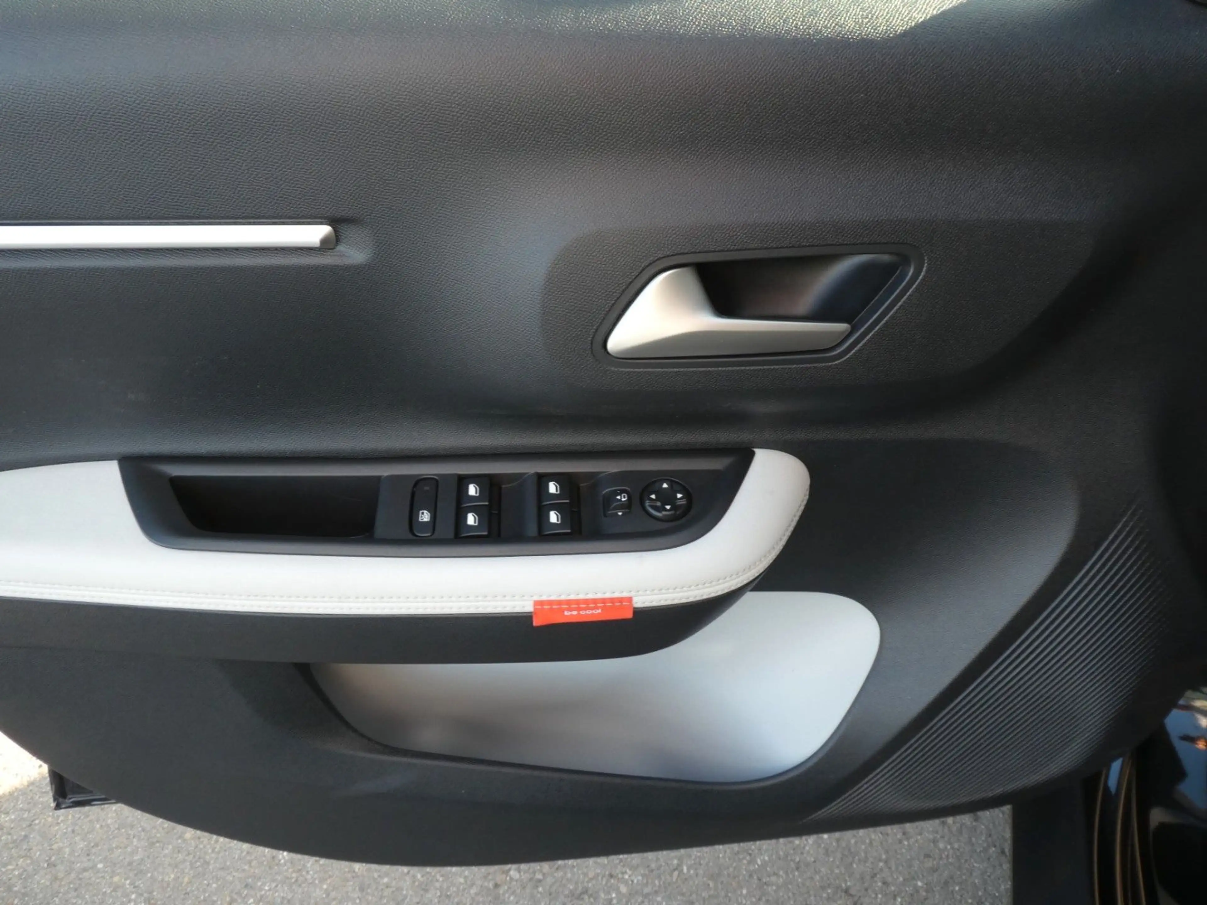 Citroen C3 Aircross ë 54 KW MAX Klima, SHZ, PDC, Kamera — photo 11