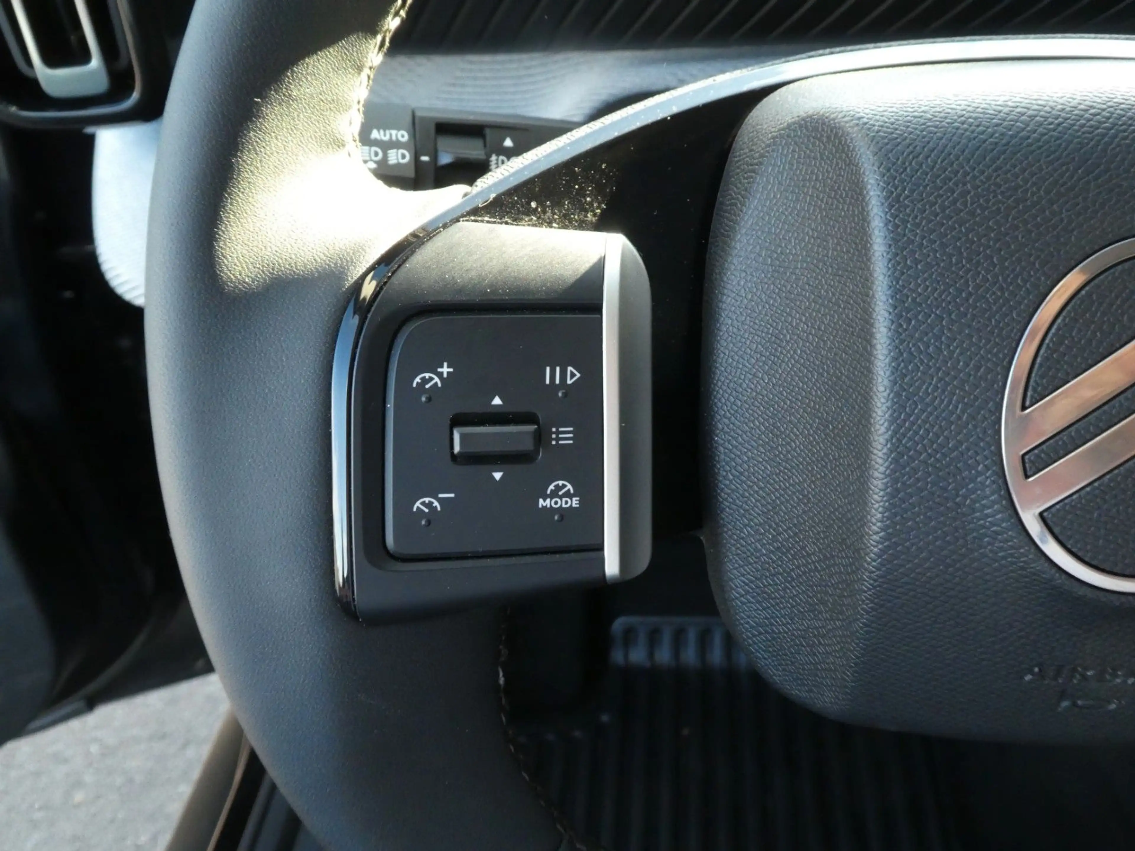 Citroen C3 Aircross ë 54 KW MAX Klima, SHZ, PDC, Kamera — photo 14