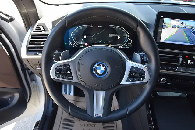 BMW X3 view 7
