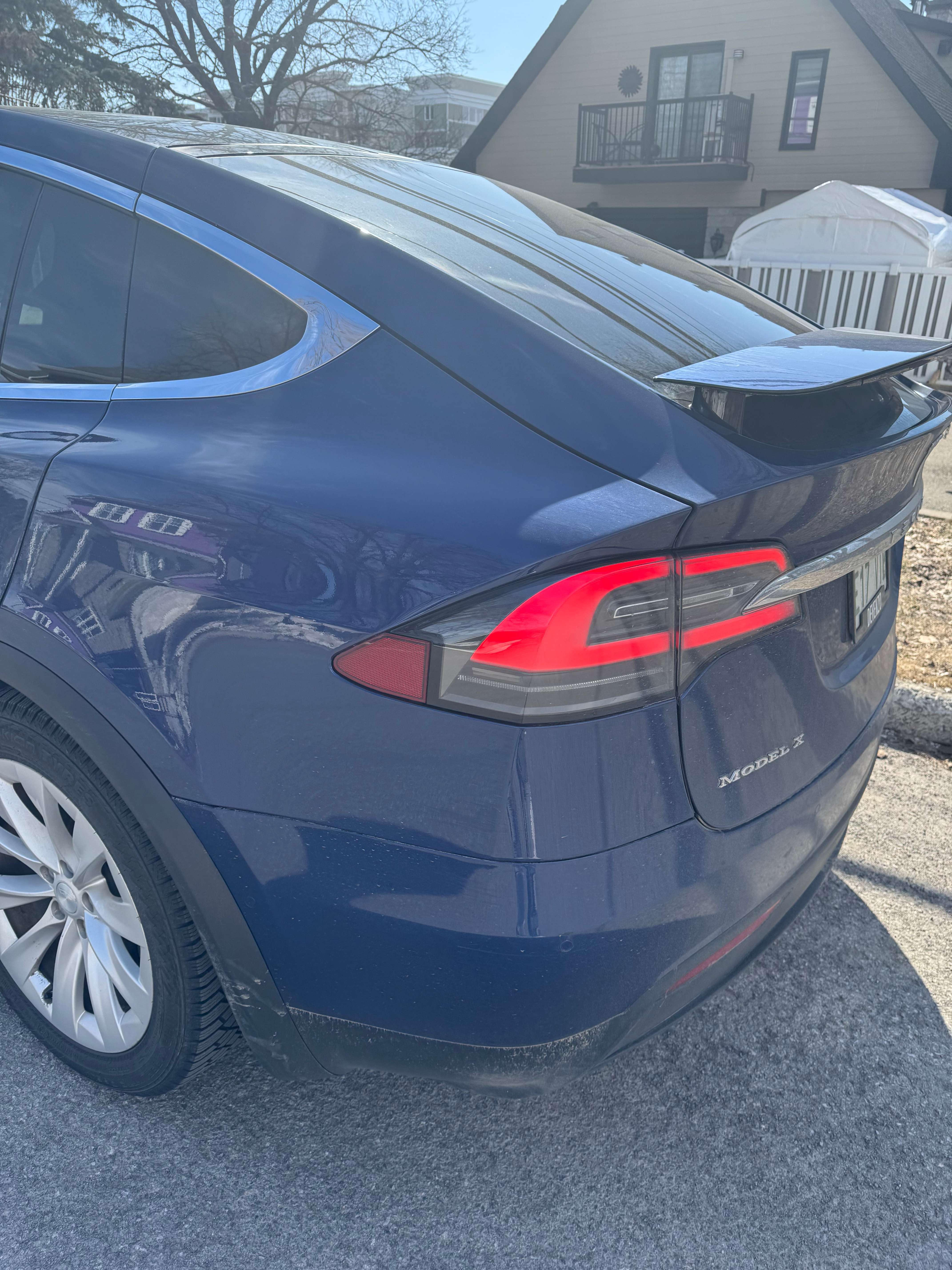 2019 Tesla Model X 100D alt 3
