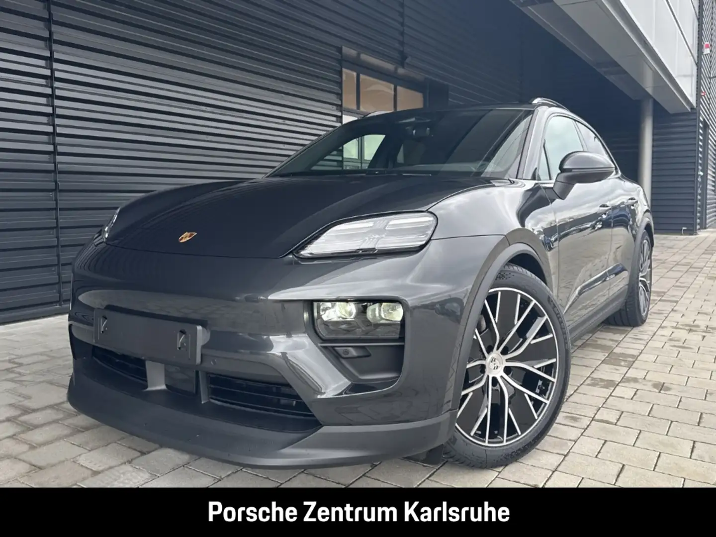 Porsche Macan 4 BOSE Panorama Luftfederung LED-Matrix Grau - 1