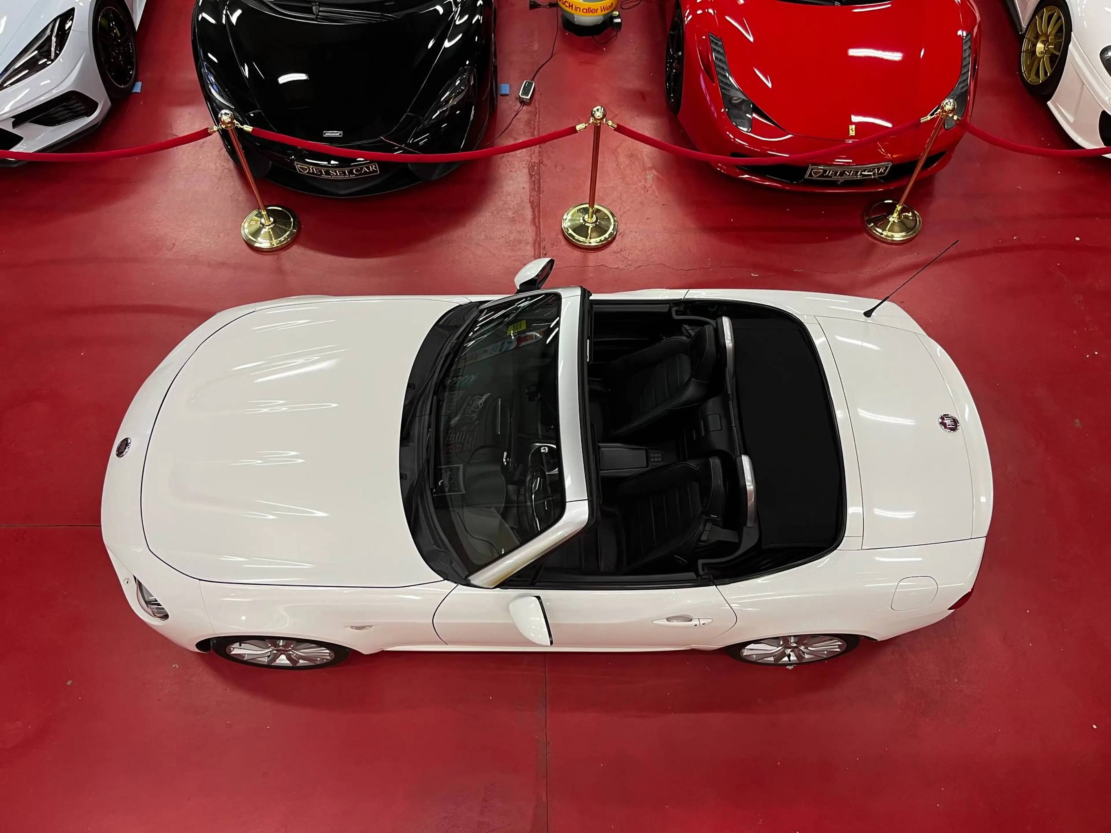 Fiat 124 Spider 124 Spider 1.4 MultiAir — photo 12