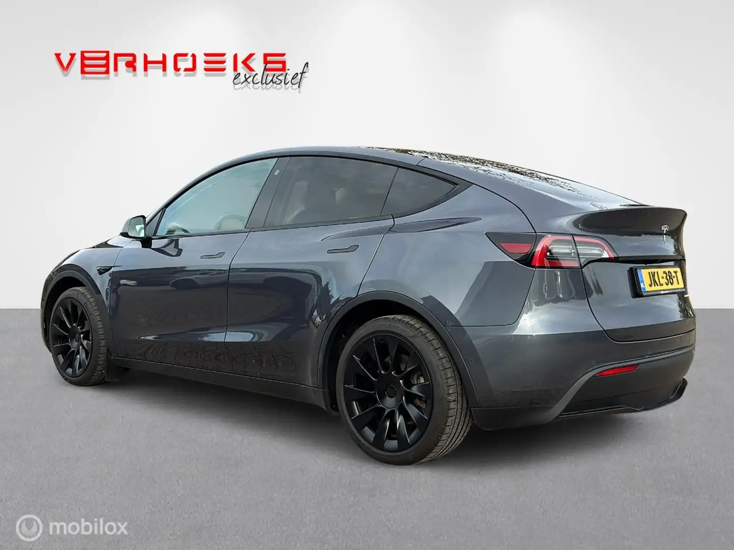 Tesla Model Y Long Range Dual Motor + Trekhaak Grigio - 2