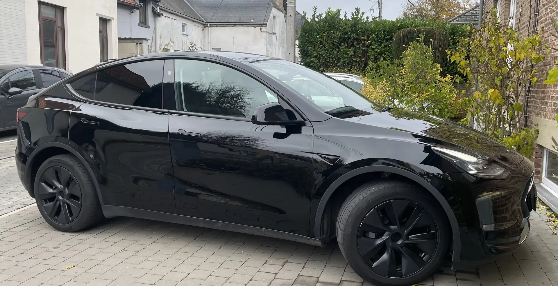 Tesla Model Y Model Y DUAL MOTOR PERFORMANCE Noir - 2