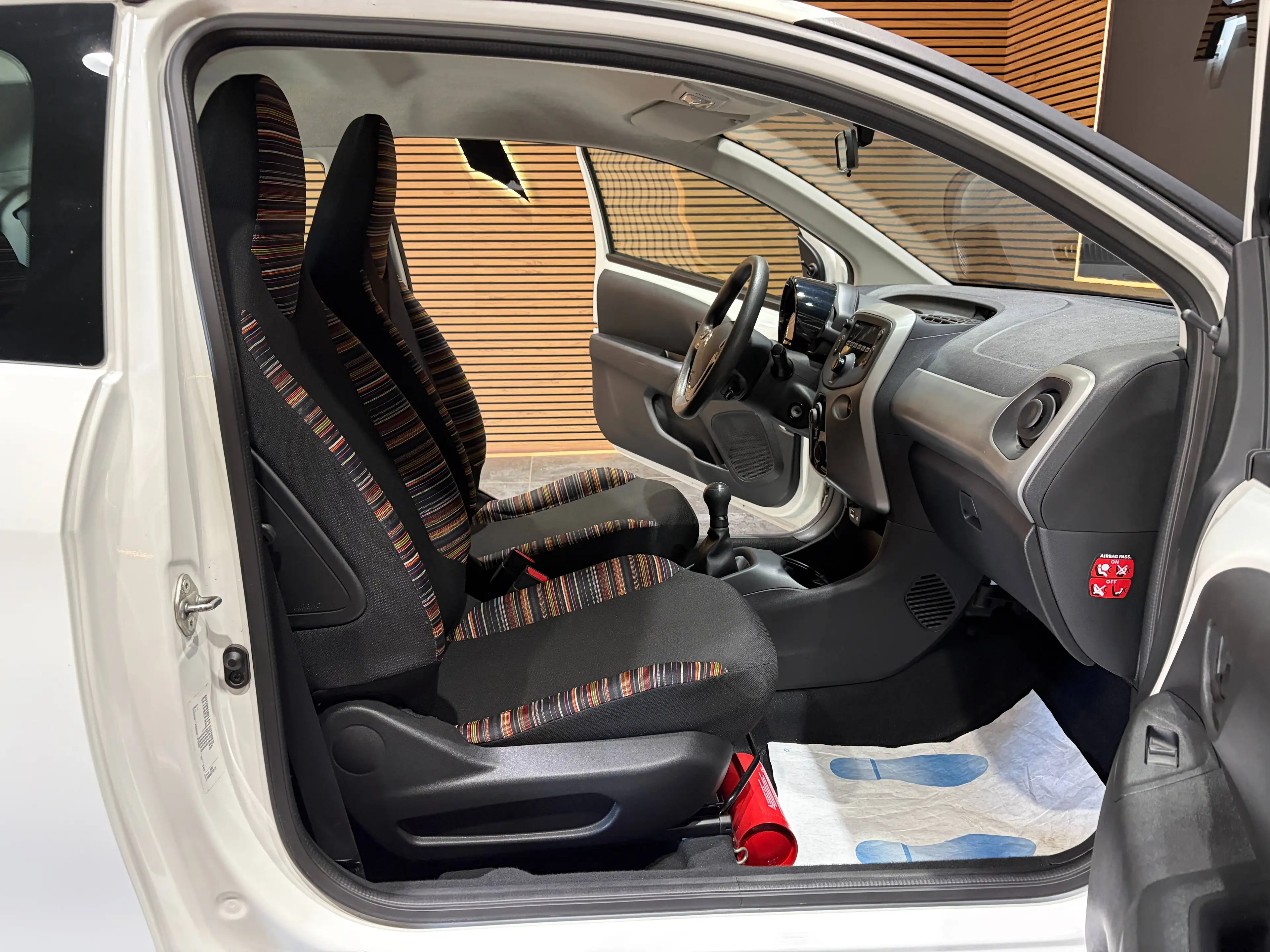 Citroen C1 1.0 VTi *BLUETOOTH*CRUISE CONTROL*1ER PROPRIO*GARANTIE* — photo 13