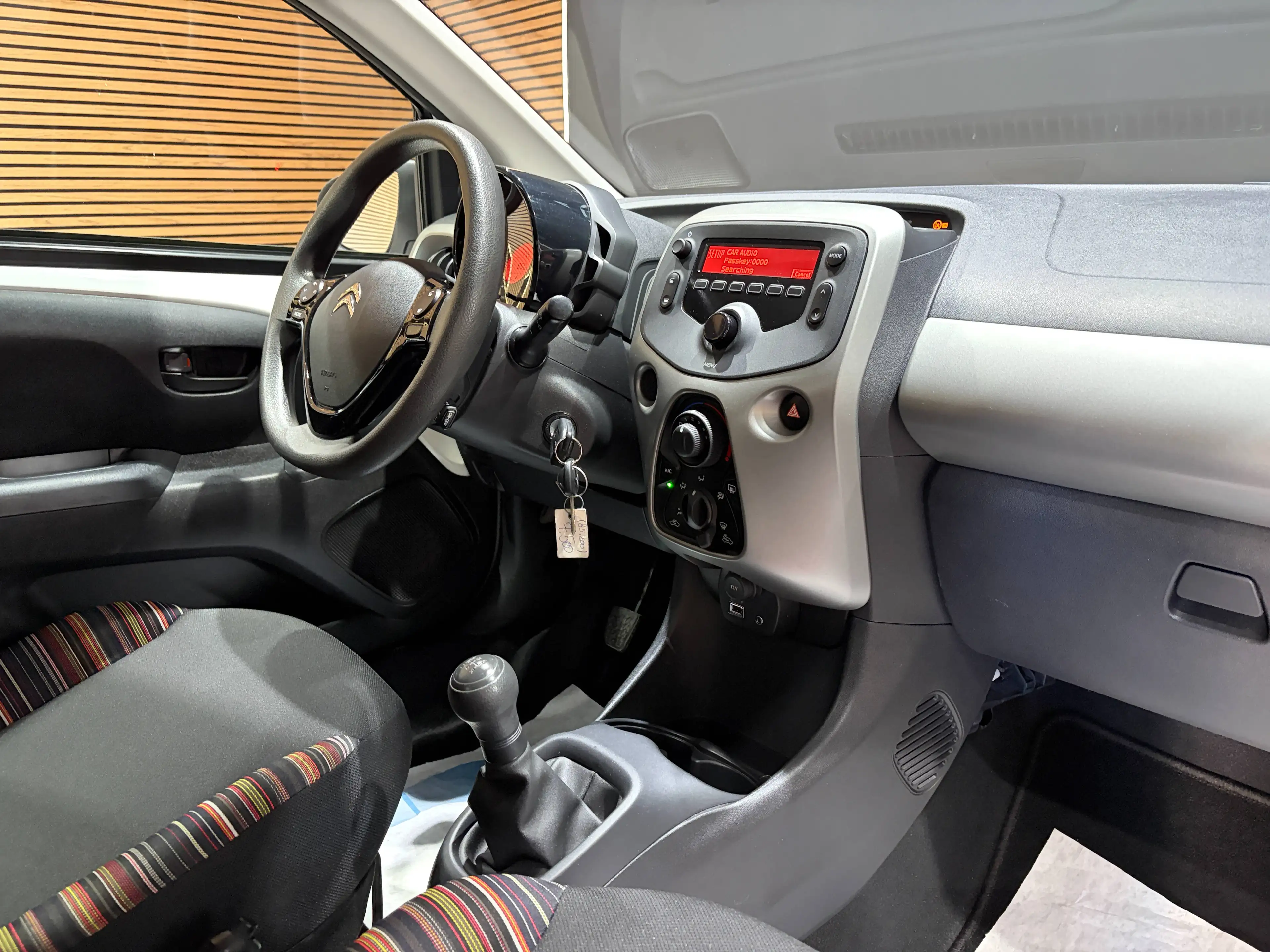 Citroen C1 1.0 VTi *BLUETOOTH*CRUISE CONTROL*1ER PROPRIO*GARANTIE* — photo 12