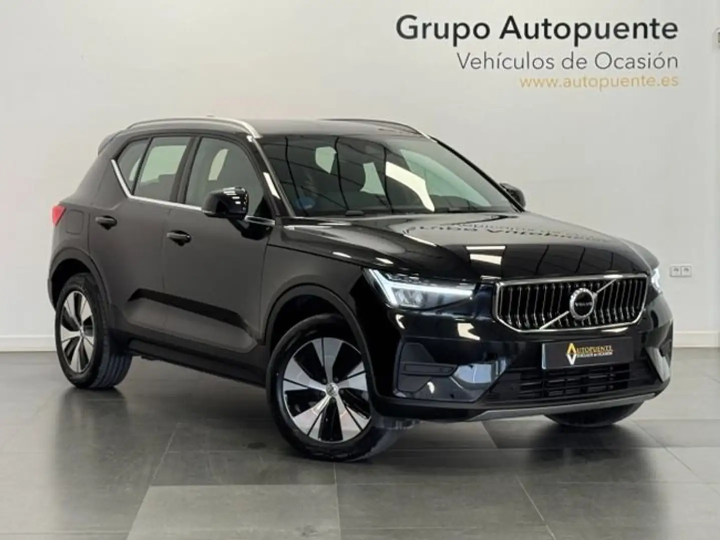 Volvo XC40 T4 PLUS BRIGHT AUTO Negro - 1