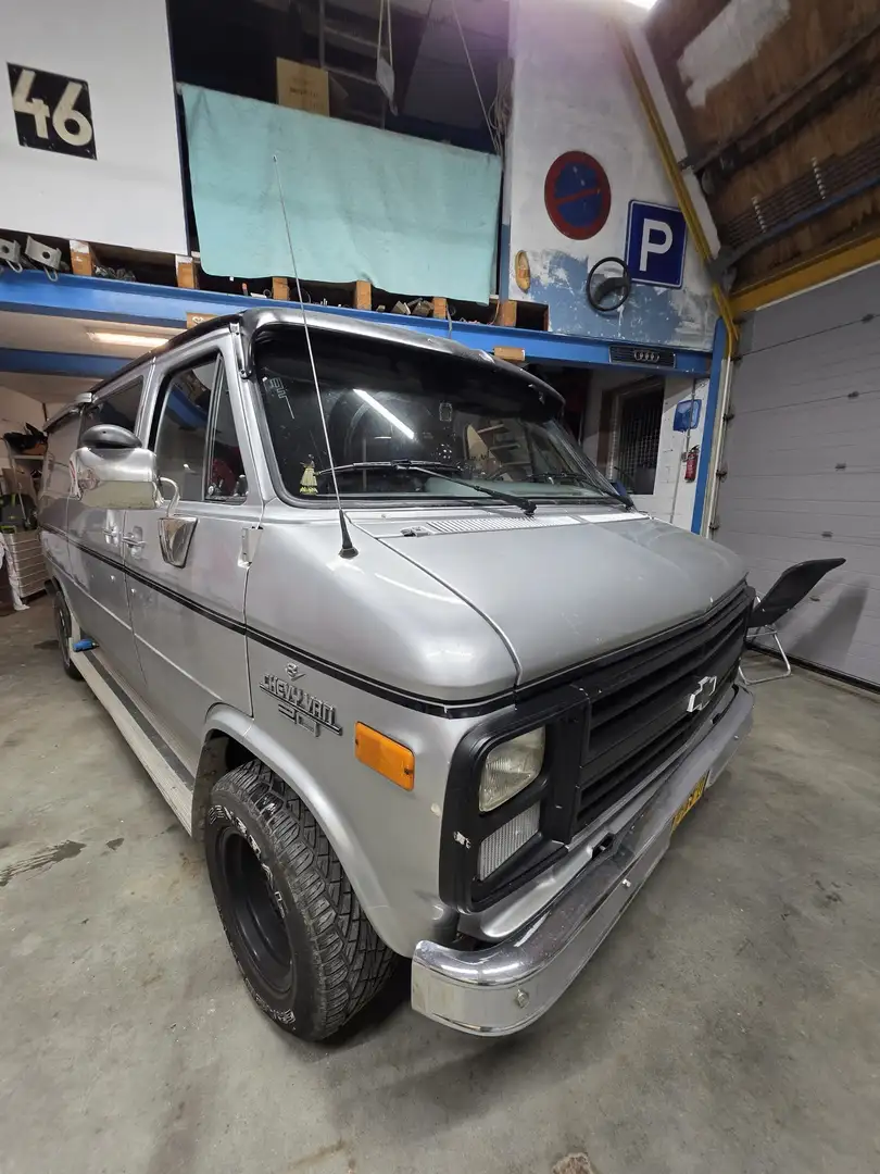 Chevrolet Chevy Van G20 camper kent. lpg Silber - 2