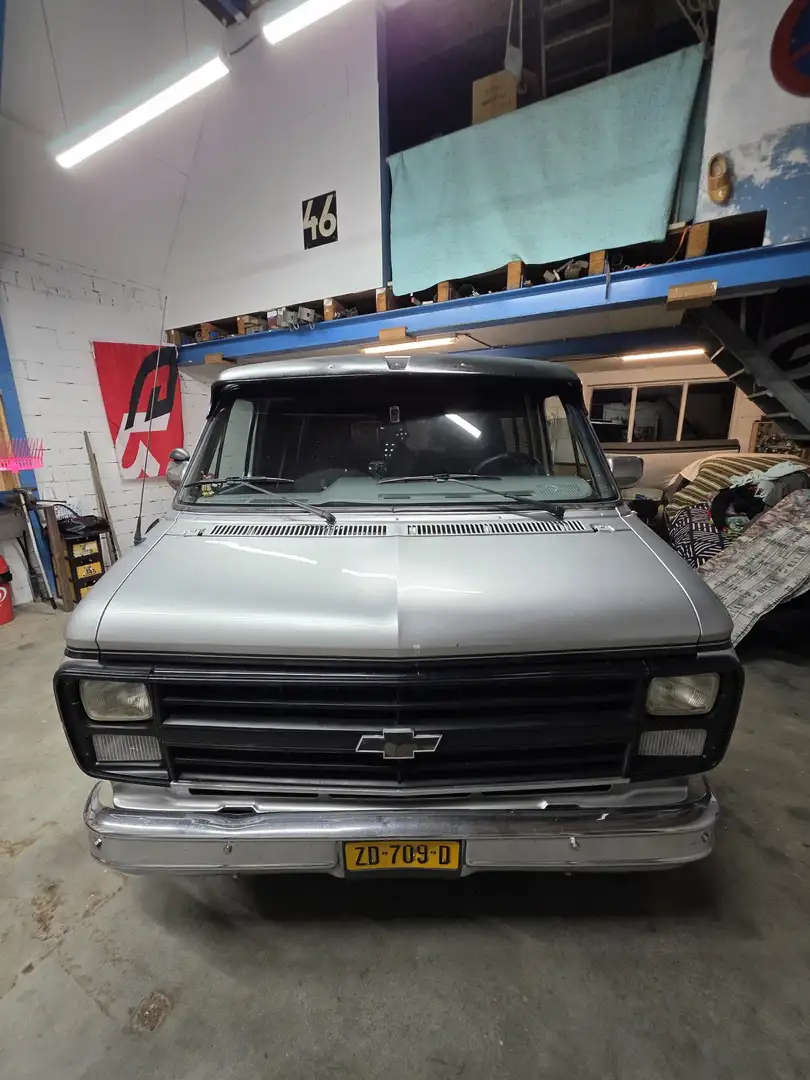 Chevrolet Chevy Van G20 camper kent. lpg Silber - 1