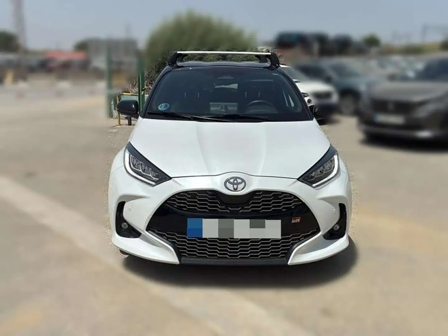 Toyota Yaris 1.5 120H GR Sport Plus Blanco - 1
