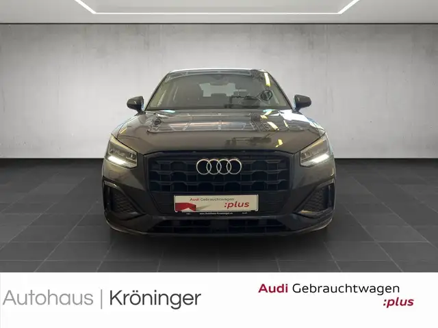 Audi Q2 view 5