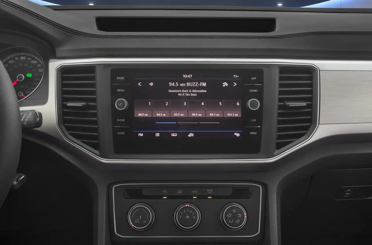 Volkswagen Atlas снимка Volkswagen Atlas
