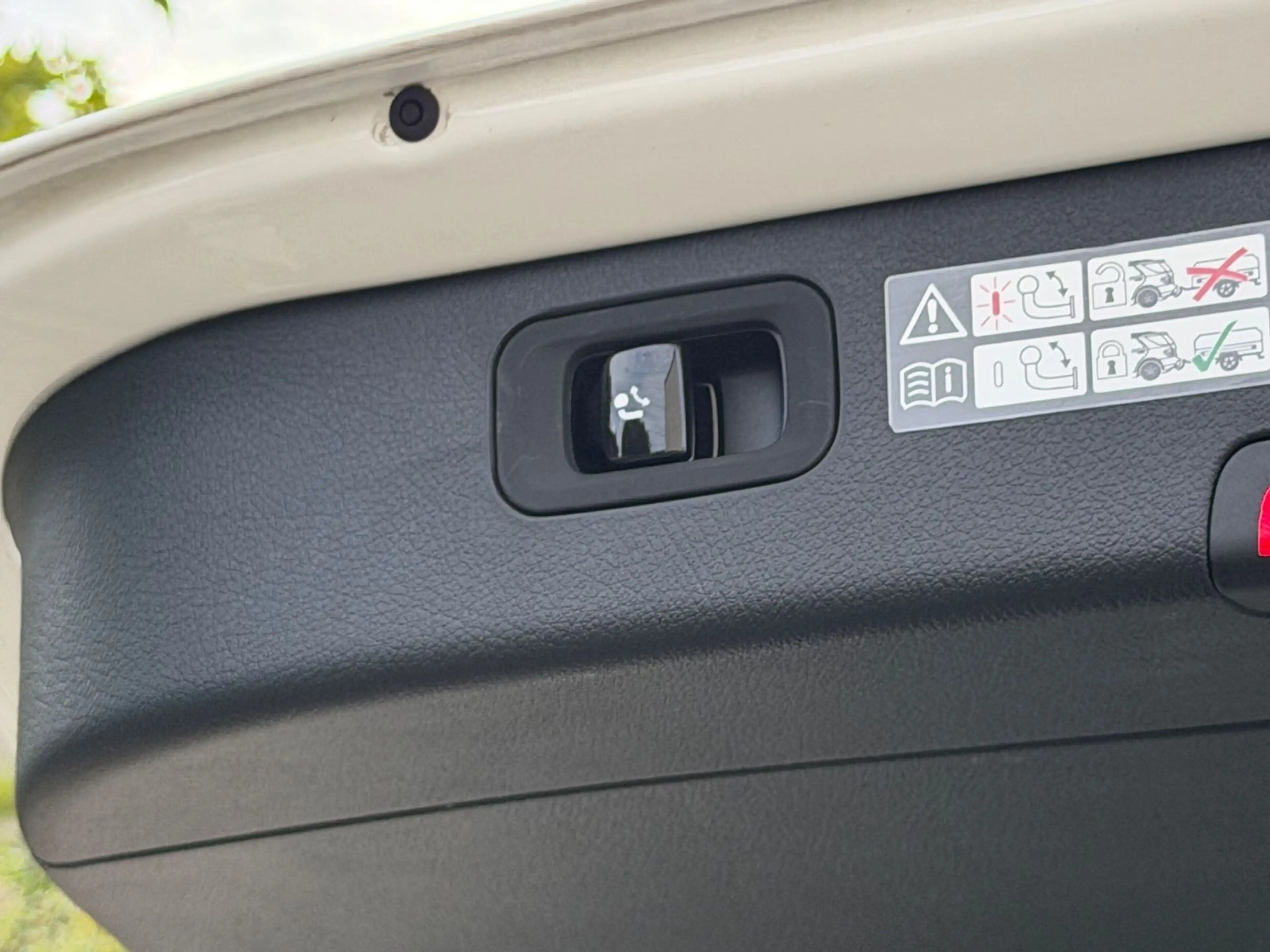 Mercedes-Benz C 200 d T Led Navi Kamera AHK MWST — photo 12