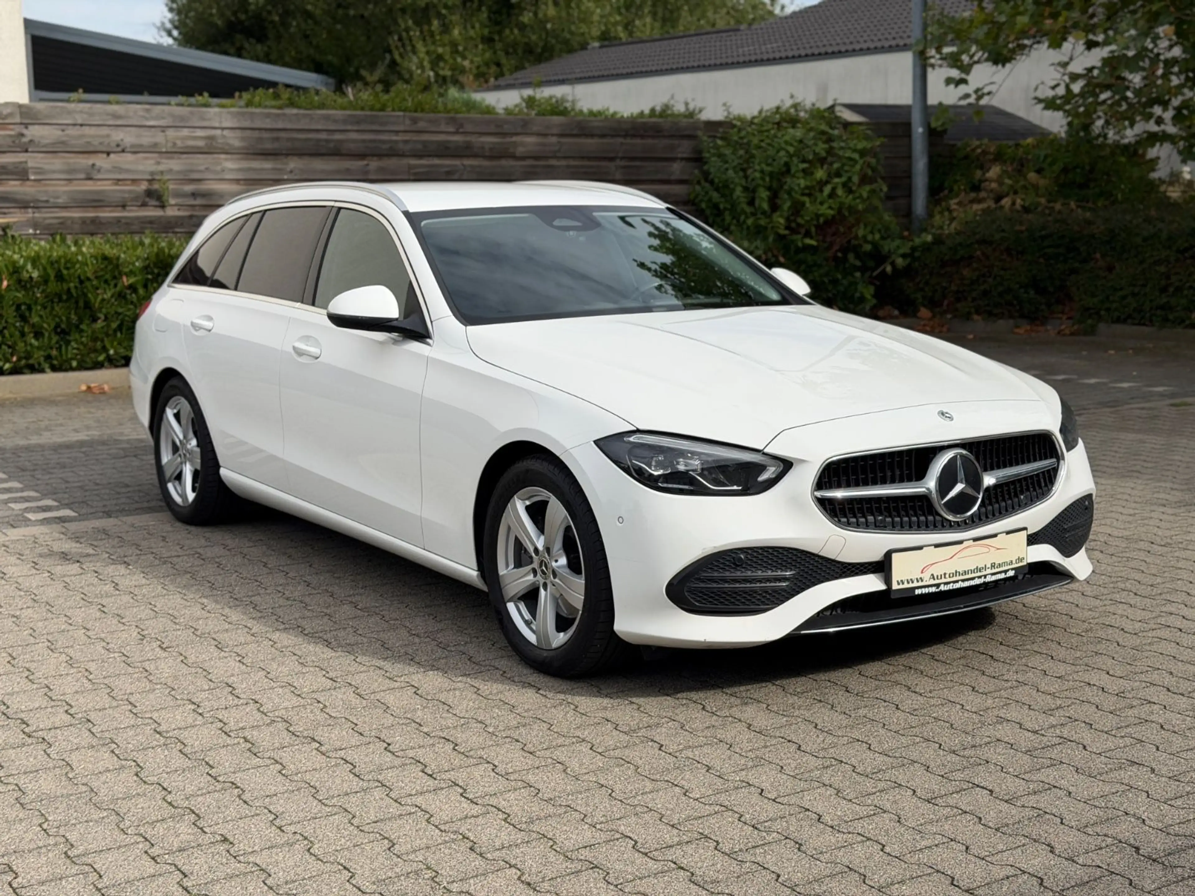 Mercedes-Benz C 200 d T Led Navi Kamera AHK MWST