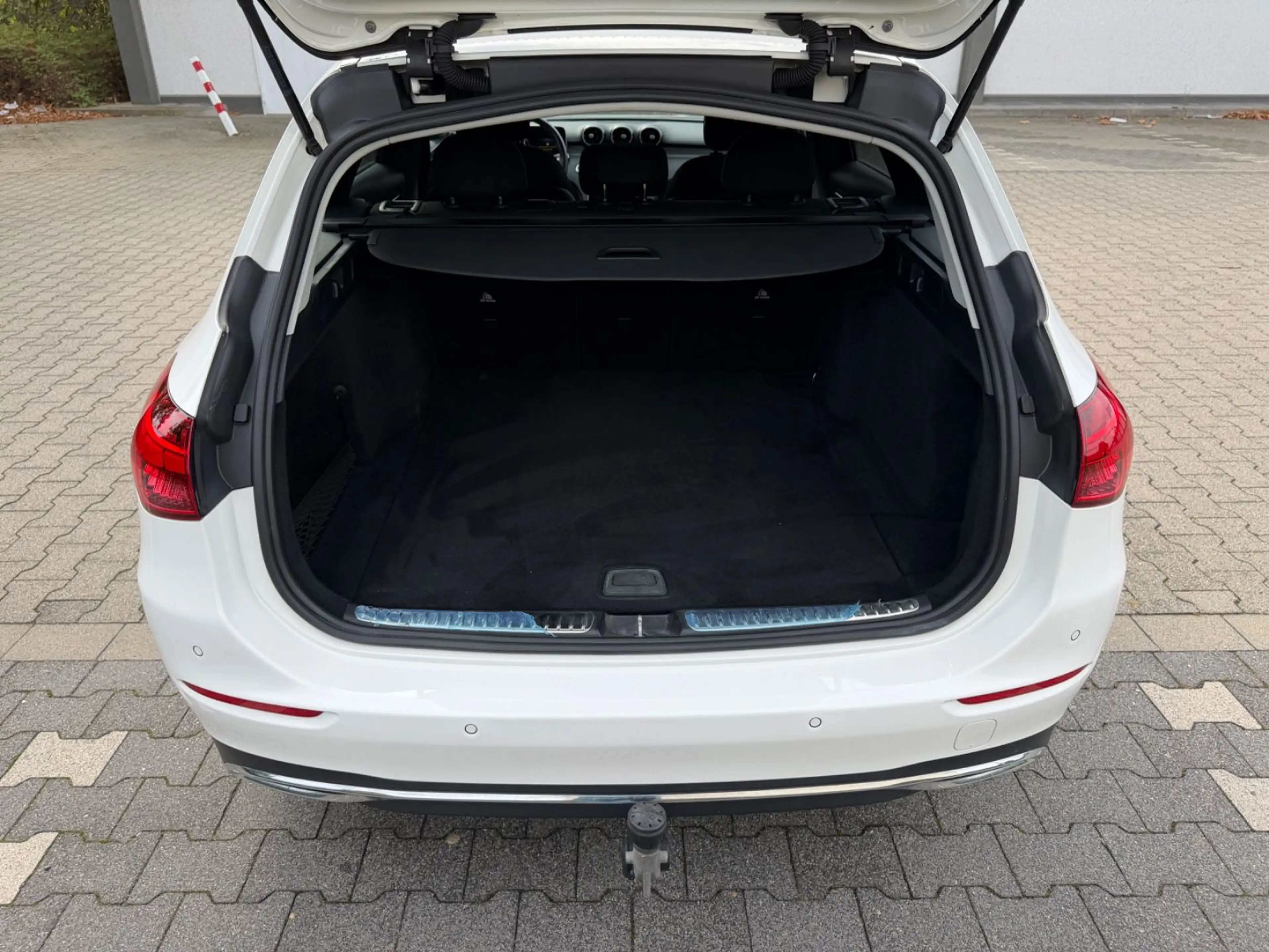 Mercedes-Benz C 200 d T Led Navi Kamera AHK MWST — photo 10