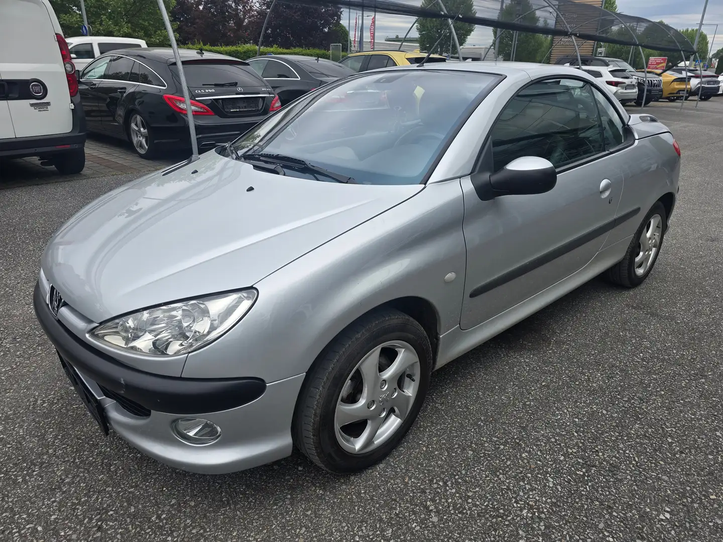 Peugeot 206 CC 1,6 16V Zilver - 1