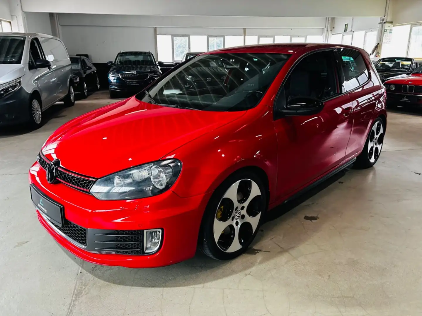 Volkswagen Golf VI GTI *Pdc*Shz*CarPlay* Rot - 2