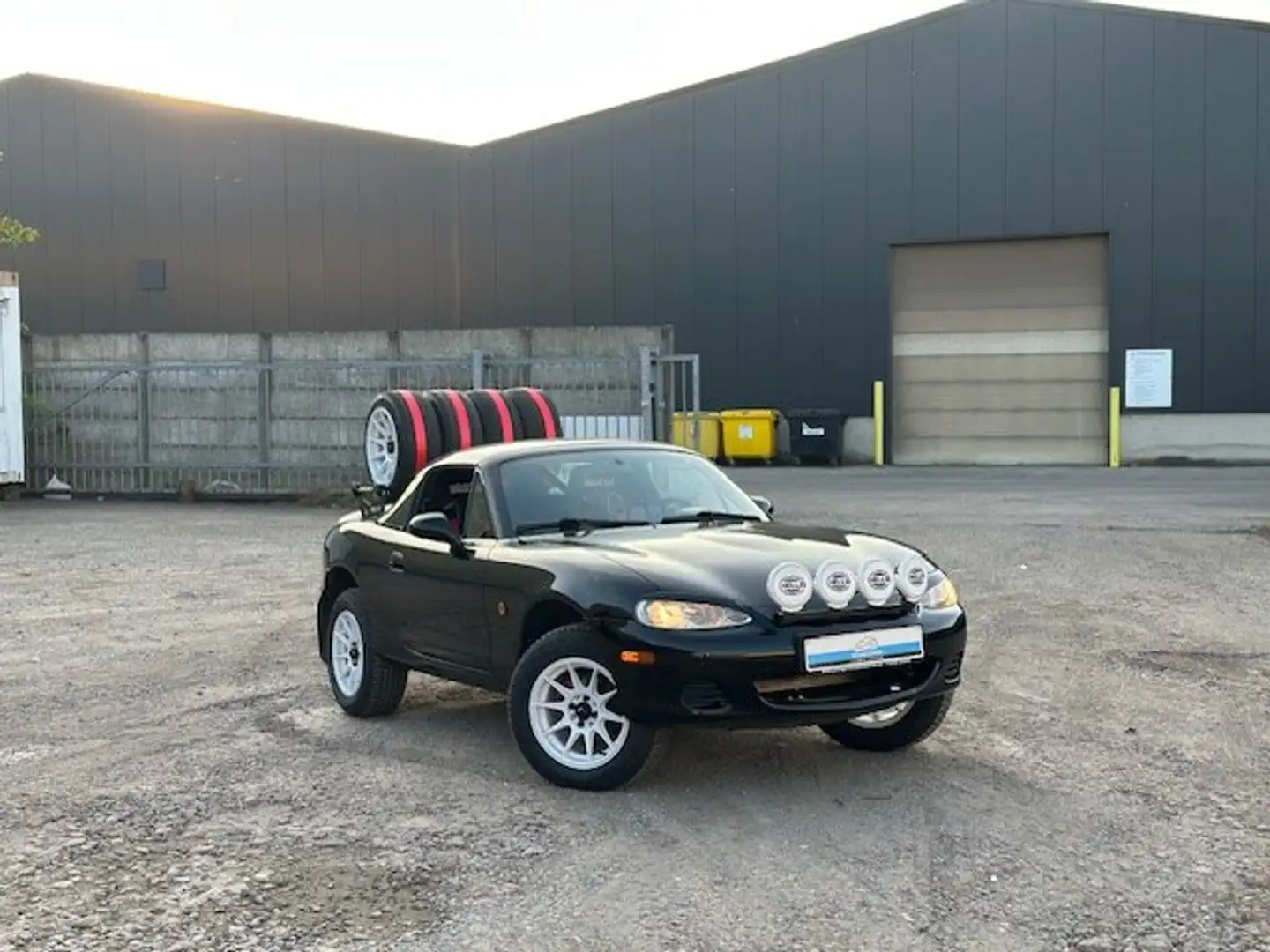 Mazda MX-5 1.6i 16v NBFL 'Off-Roadster' Negru - 1