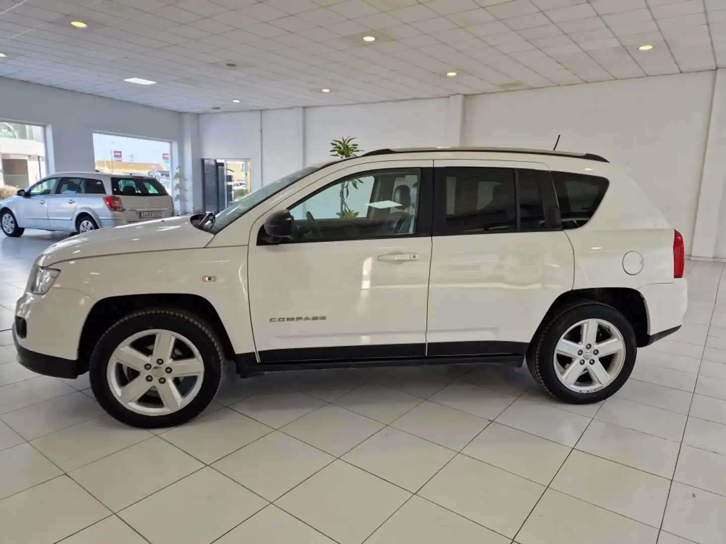Jeep Compass 2.2CRD Limited Plus 4x2 Wit - 2
