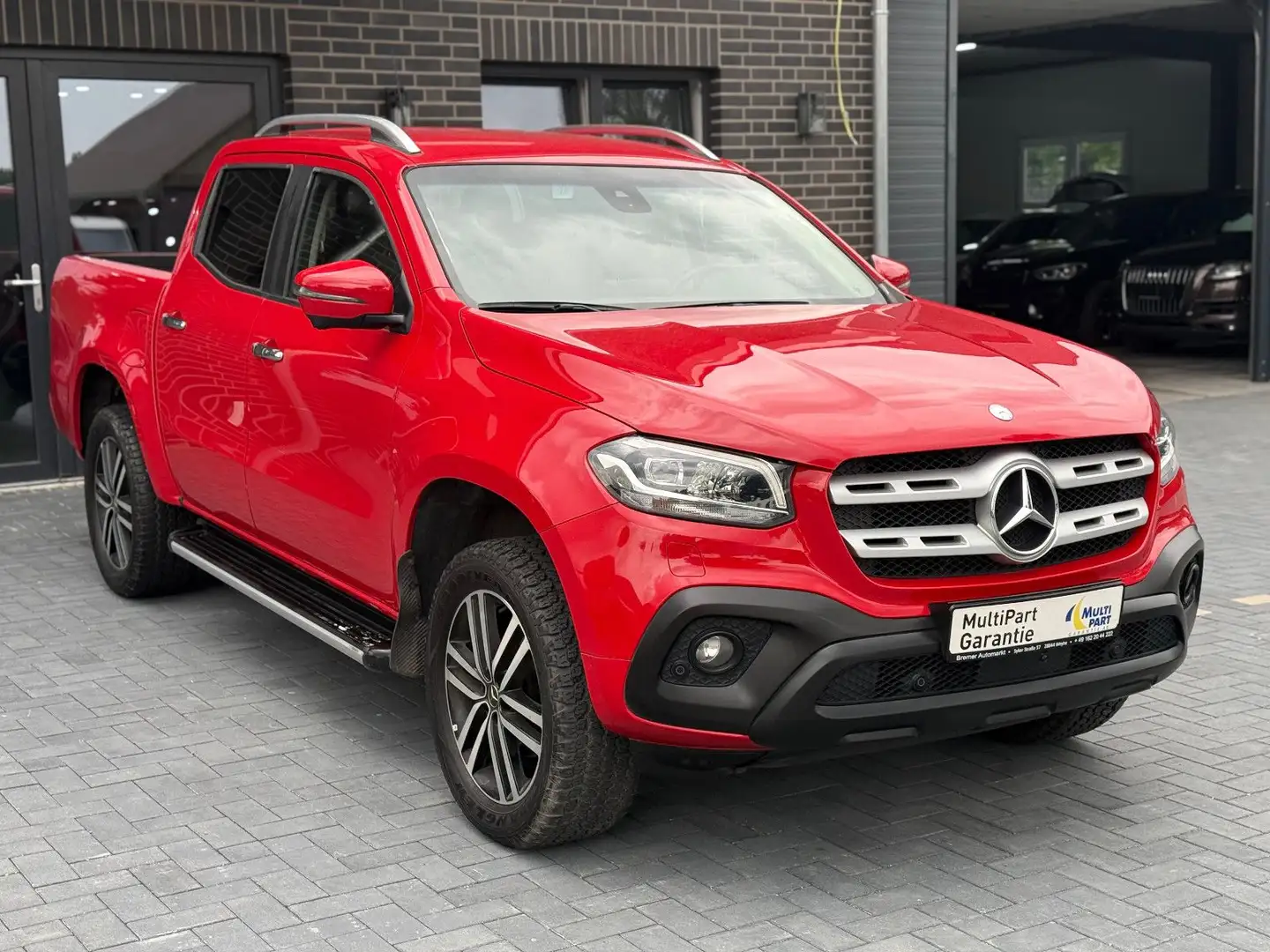 Mercedes-Benz X 250 X250d 4x4 Edition Pr*360°*Leder*PDC*SHZ*AHK*1H Rouge - 1