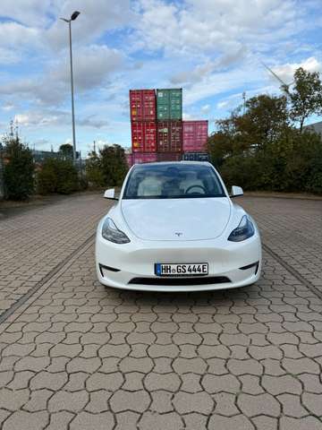 Tesla Model Y Performance Dual Motor AWD