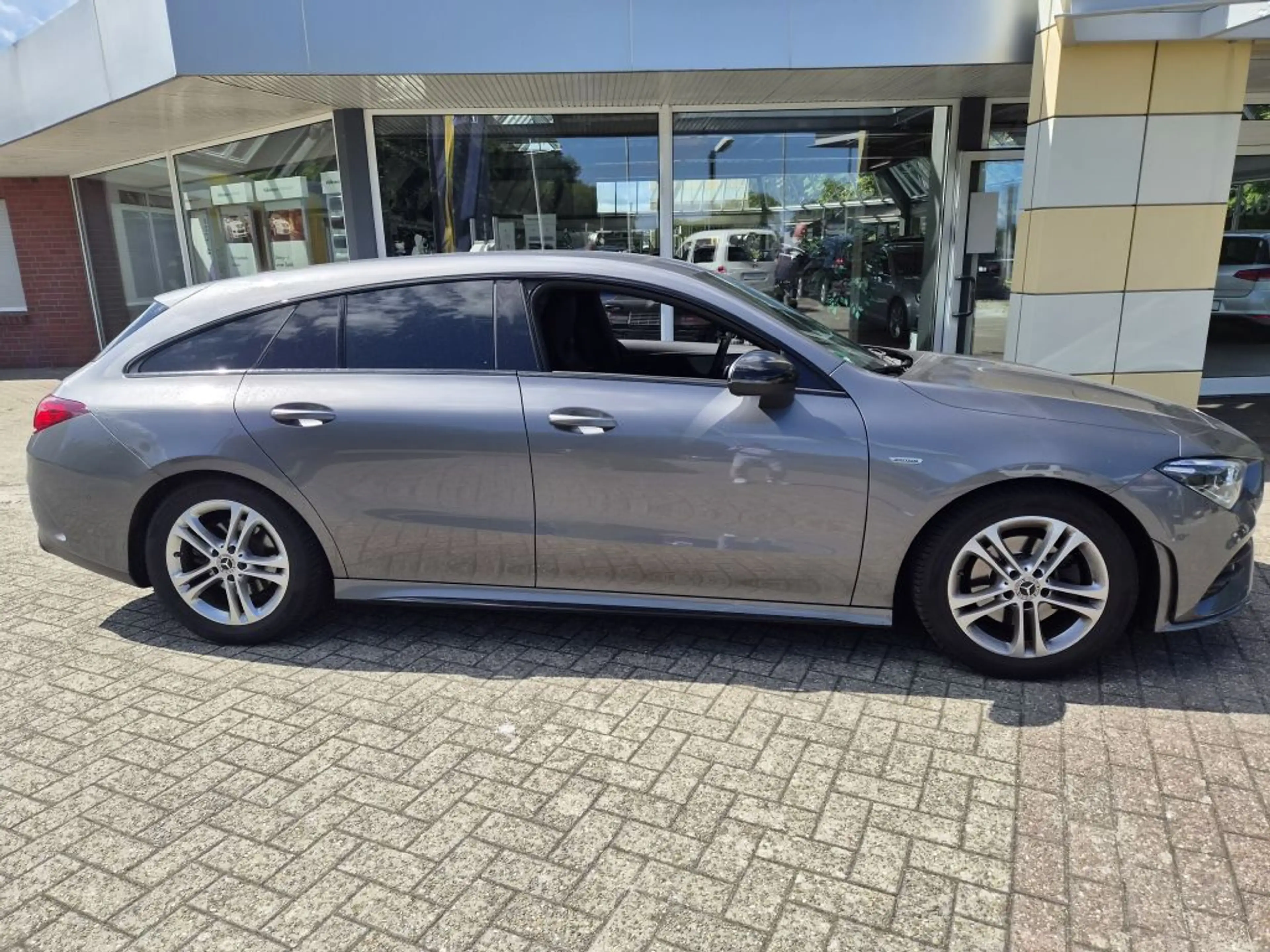 Mercedes-Benz CLA 200 Shooting Brake 7G-DCT Edition 2021 — photo 5