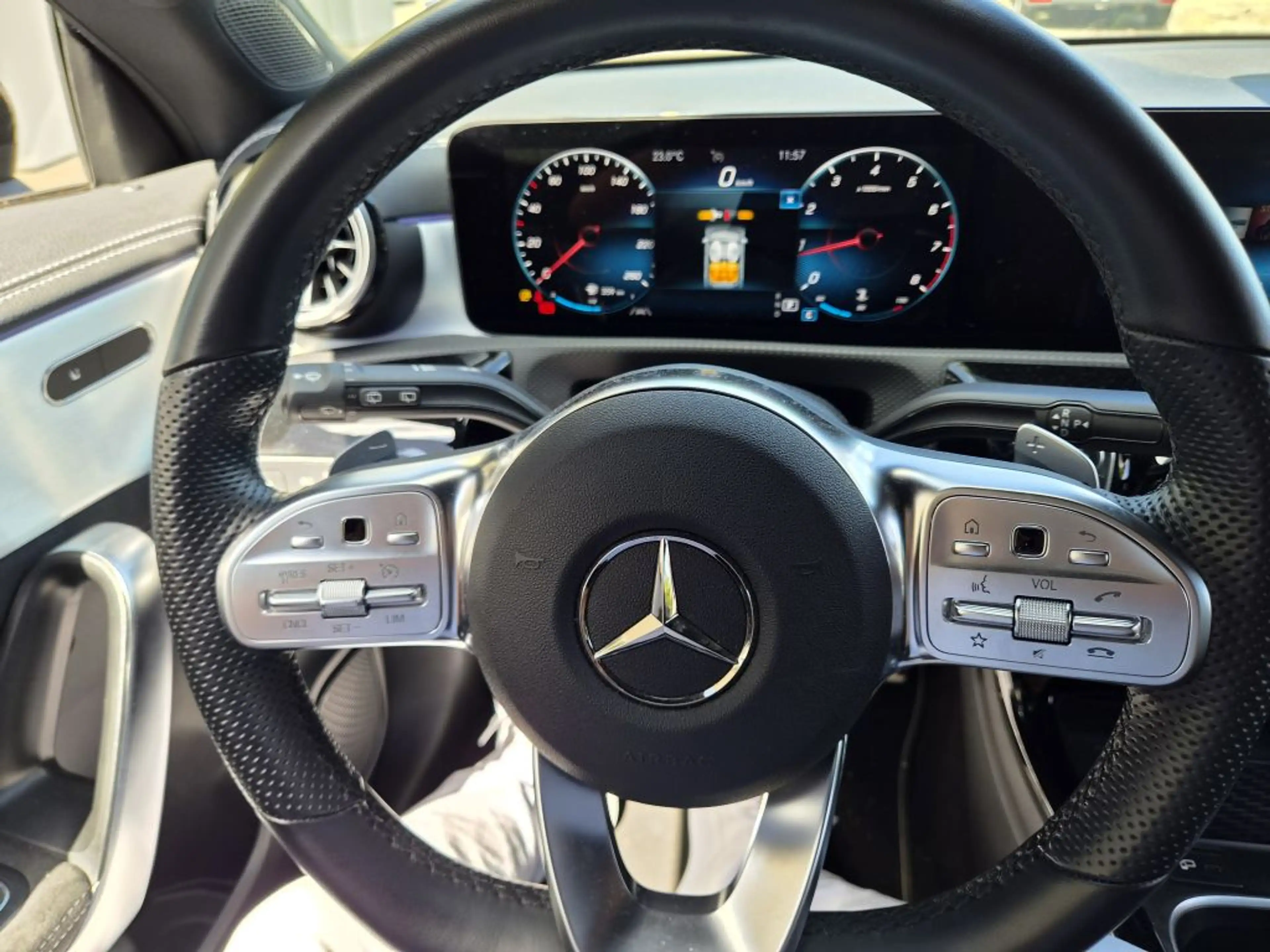 Mercedes-Benz CLA 200 Shooting Brake 7G-DCT Edition 2021 — photo 12