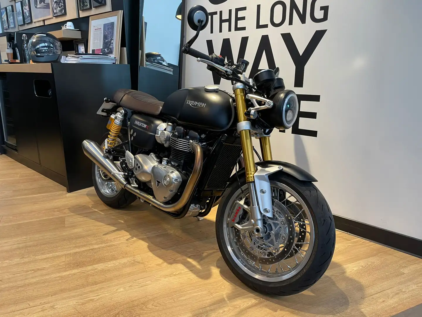 Triumph Thruxton Nero - 1