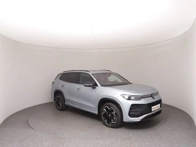 Volkswagen Tayron view 8