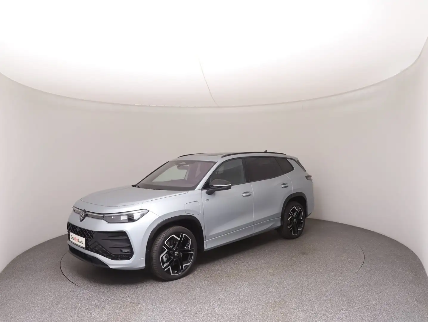 Volkswagen Tayron Sport eHybrid DSG 200kW Silber - 2