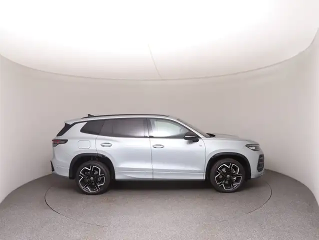 Volkswagen Tayron view 7