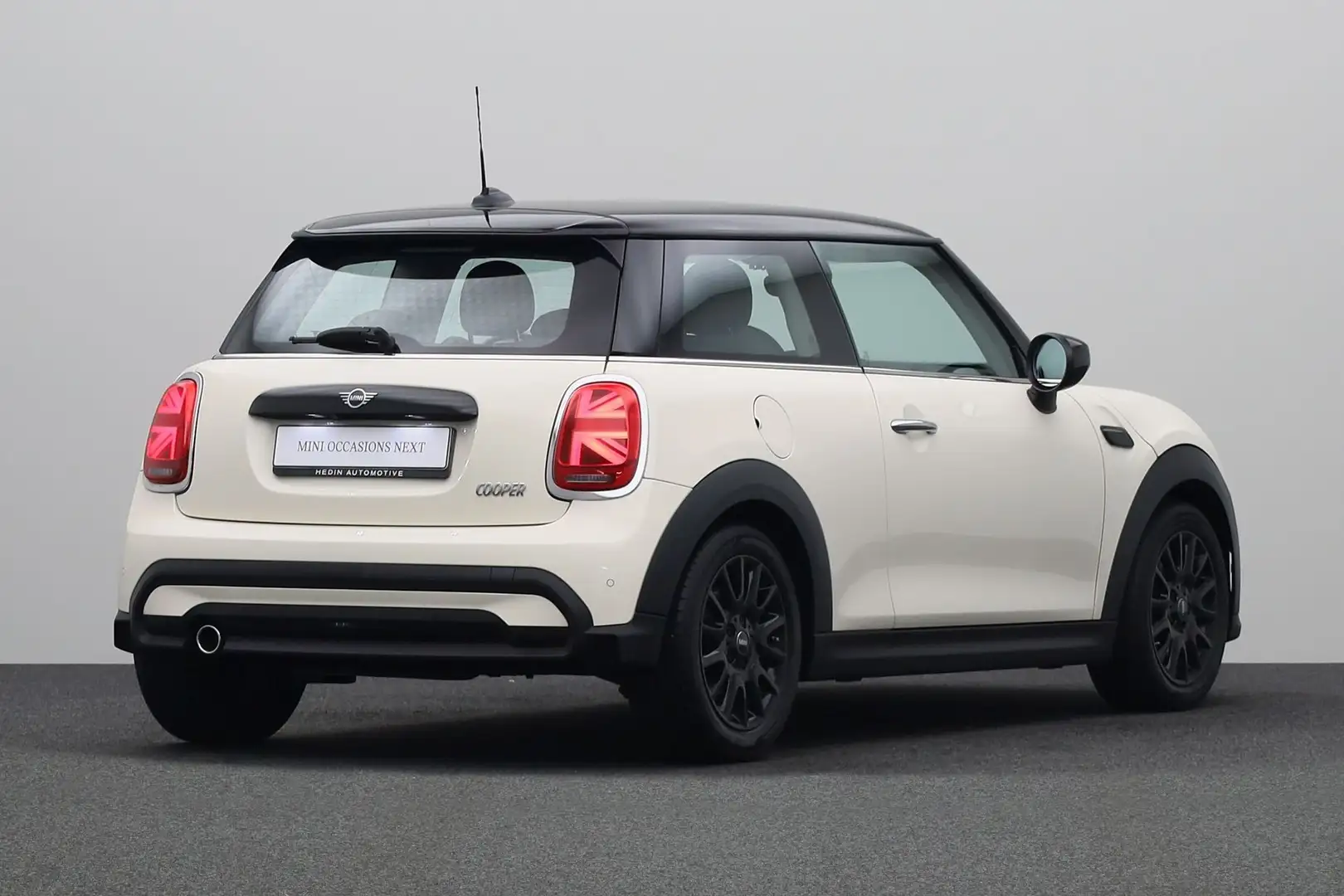 MINI Cooper Mini 1.5 Classic | Achteruitrijcamera | PDC Achter Wit - 2