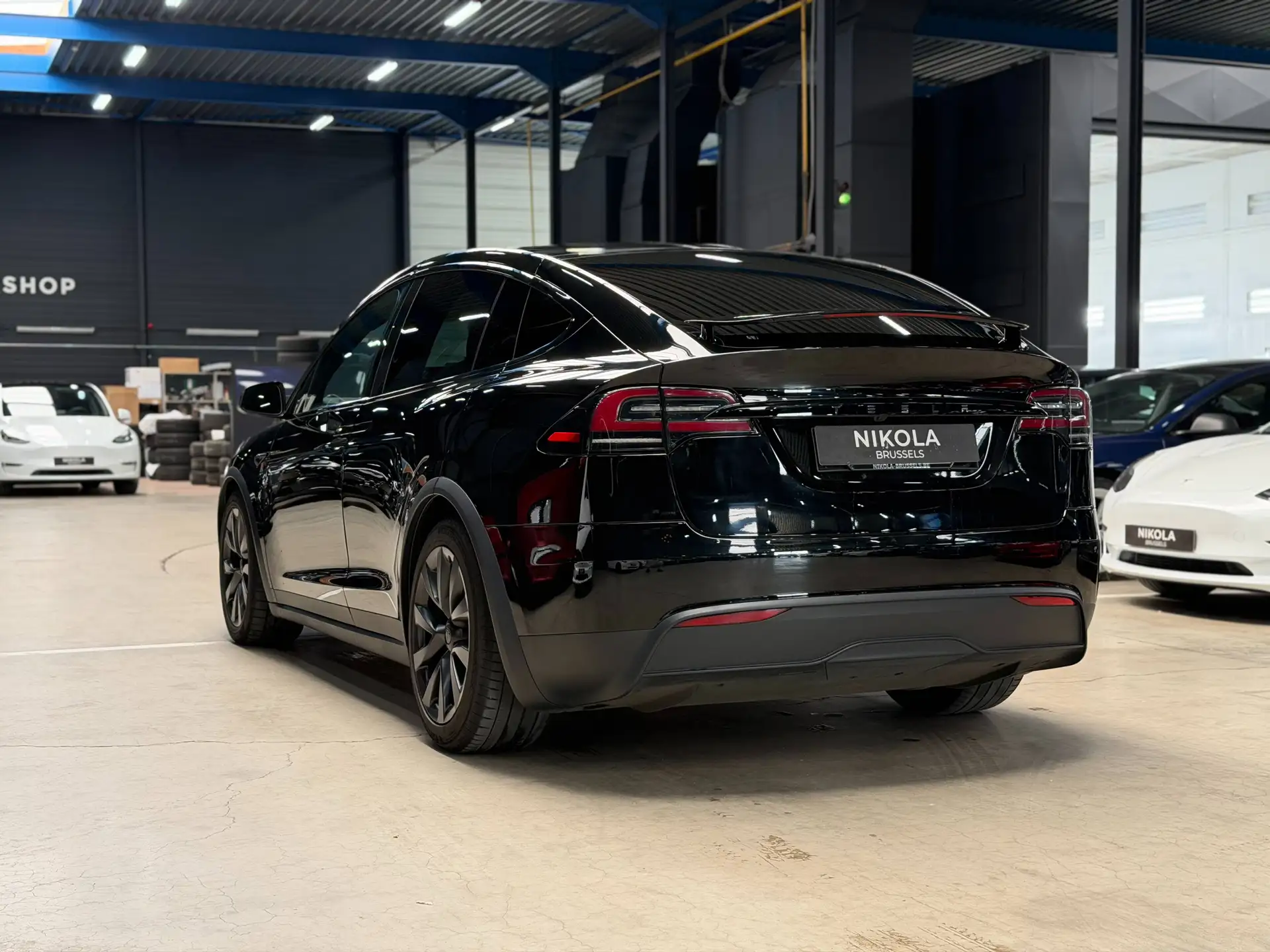 Tesla Model X E 750 kW 2023 검정 사진 2