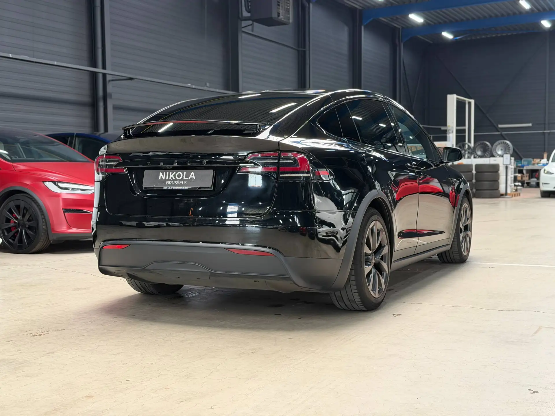 Tesla Model X E 750 kW 2023 검정 사진 4