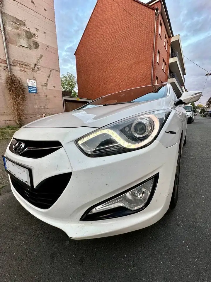 Hyundai i40