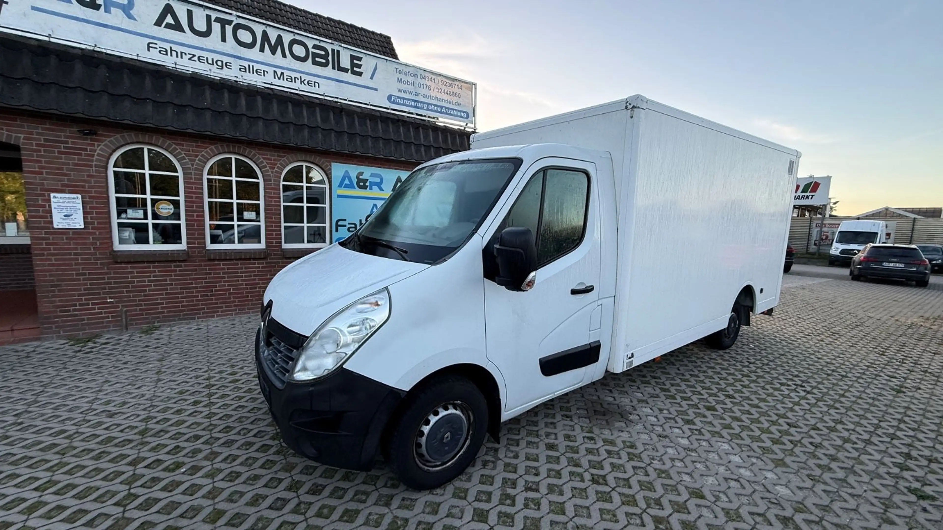 Renault Master — photo 8