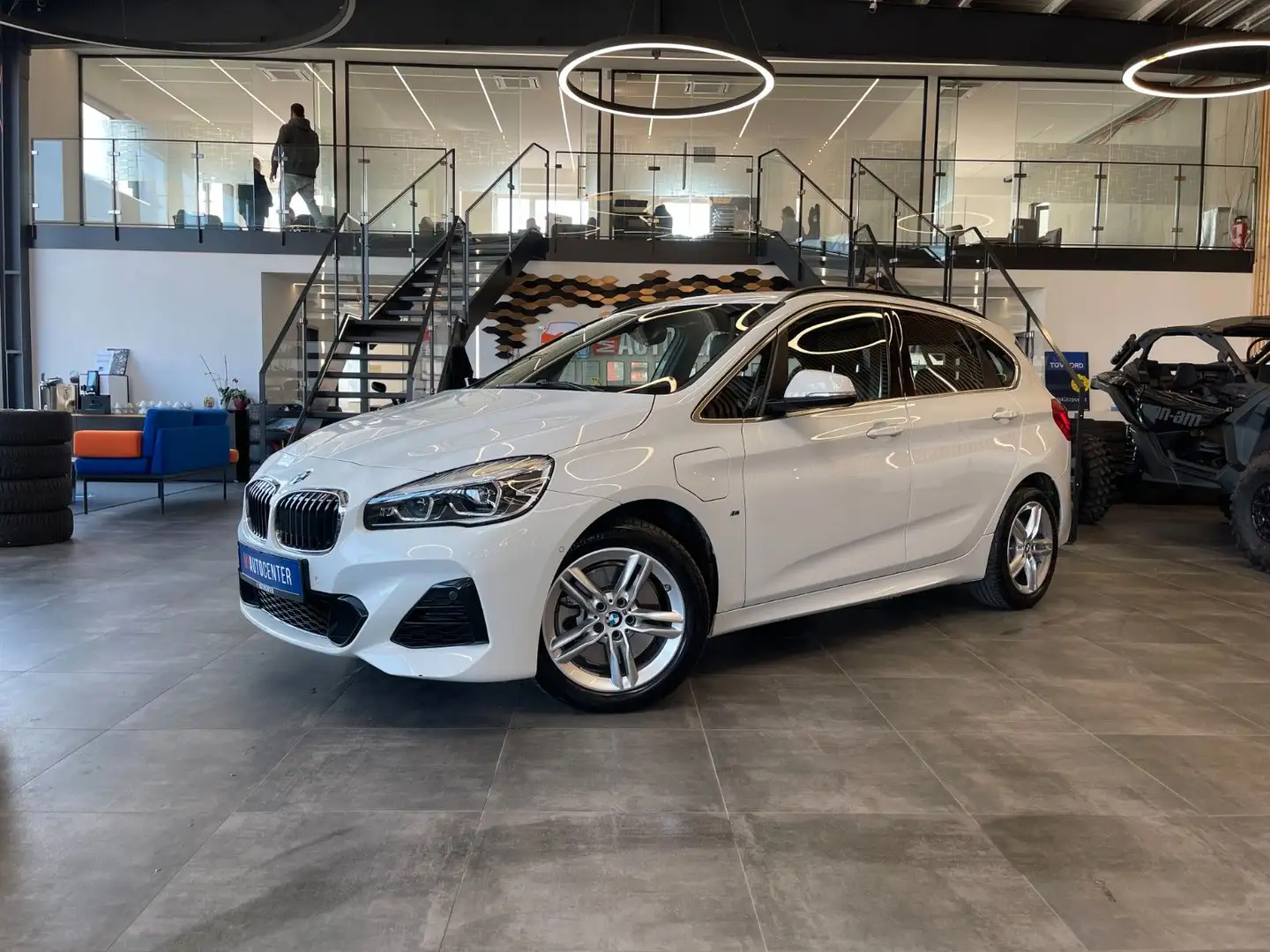 BMW 225 225 xe Active Tourer *CARPLAY*HUDUP*LED*M SPORT* Weiß - 1