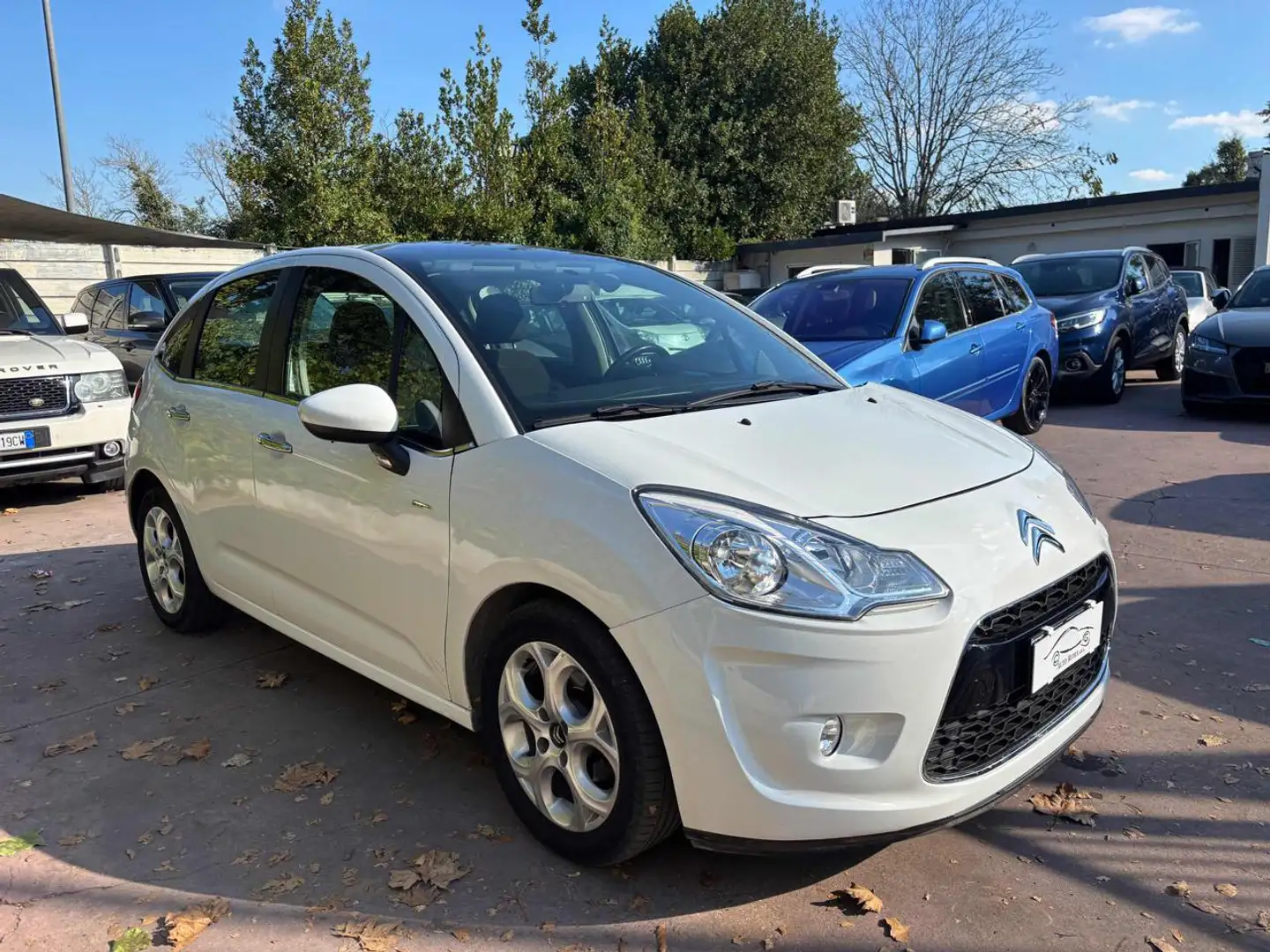 Citroen C3 1.4 VTi 95 GPL CMP-5 Exclusive Bianco - 1