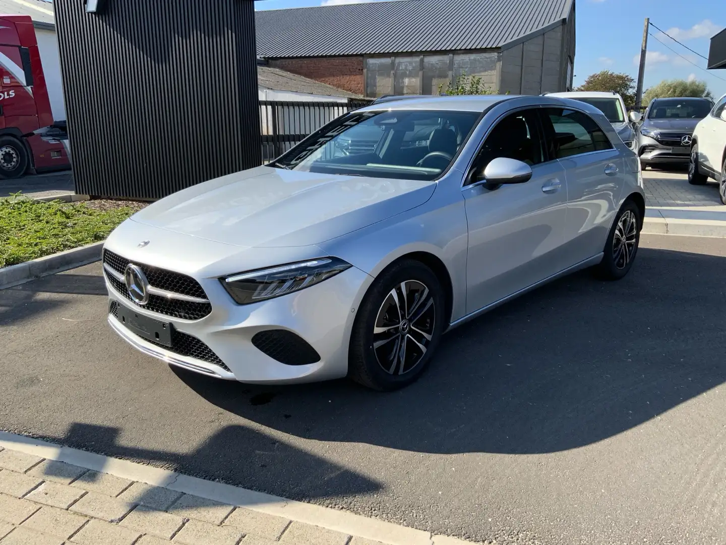 Mercedes-Benz A 180 Business avantgarde Line Negro - 2