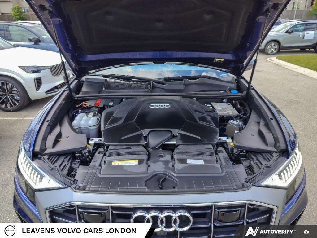 2020 Audi Q8 Technik | New Tires | Clean Carfax 3,000 cc 6 cyl thumb 11