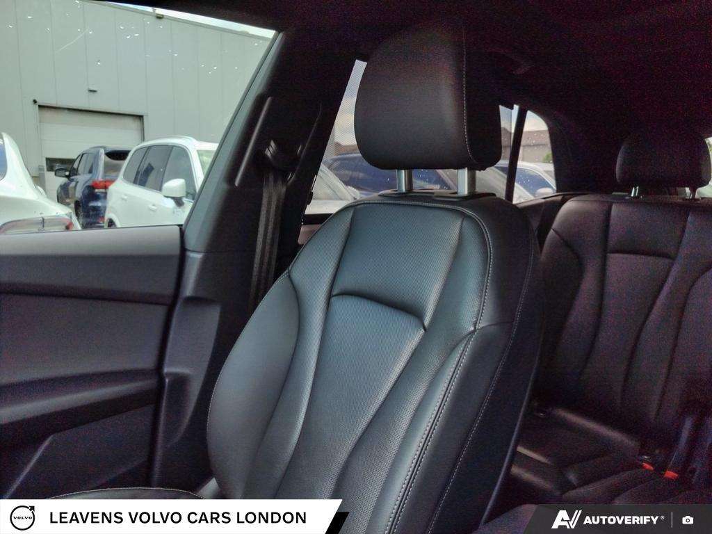 2020 Audi Q8 Technik | New Tires | Clean Carfax 3,000 cc 6 cyl thumb 21