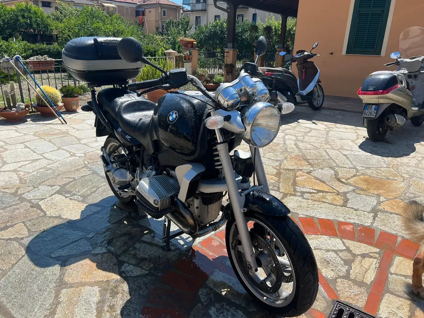 BMW R 850 R Noir - 1
