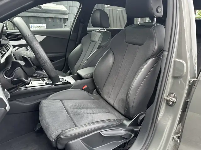 Audi A4 Avant view 9