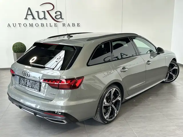 Audi A4 Avant view 5